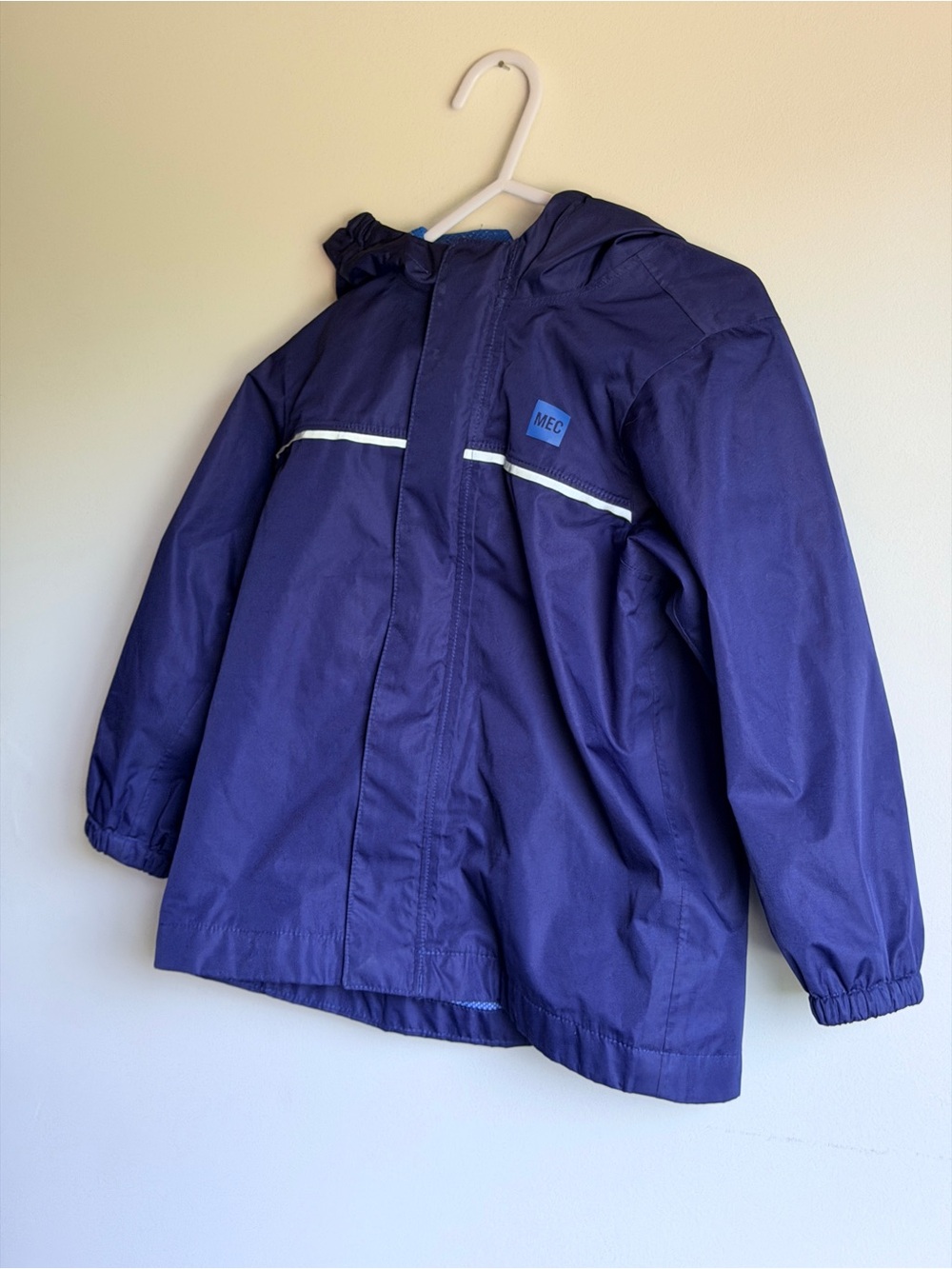 MEC Kids Blue Aquanator Rain Jacket - Picture 4 of 5